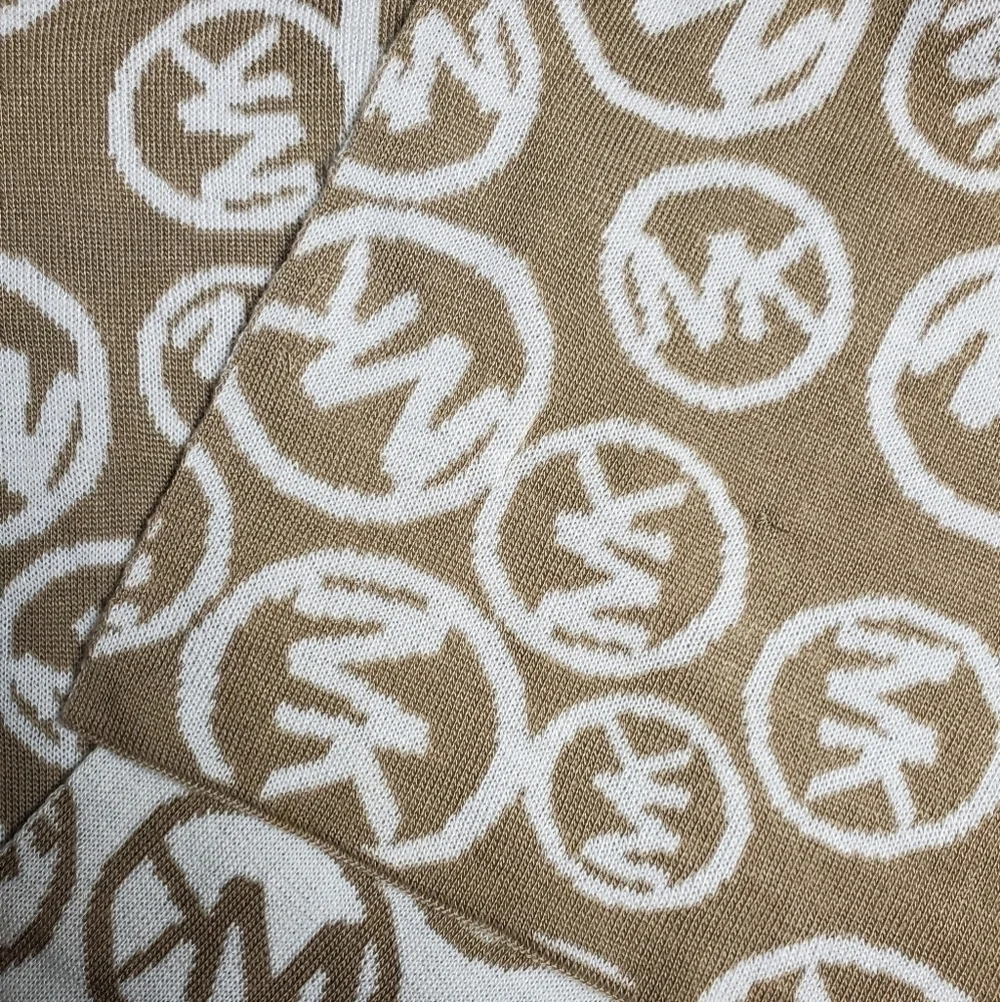 Michael Kors Signature Circle Reversible Scarf